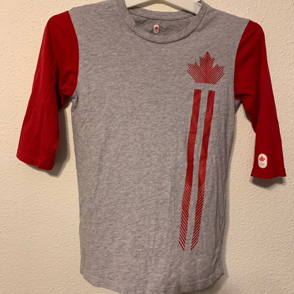 Hudson’s Bay Team Canada Olympics long sleeves 7/8 - Picture 1 of 5